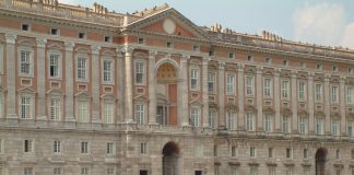 reggia-di-caserta-facciata