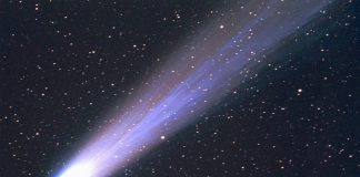 two-comets-flybys-march-2016