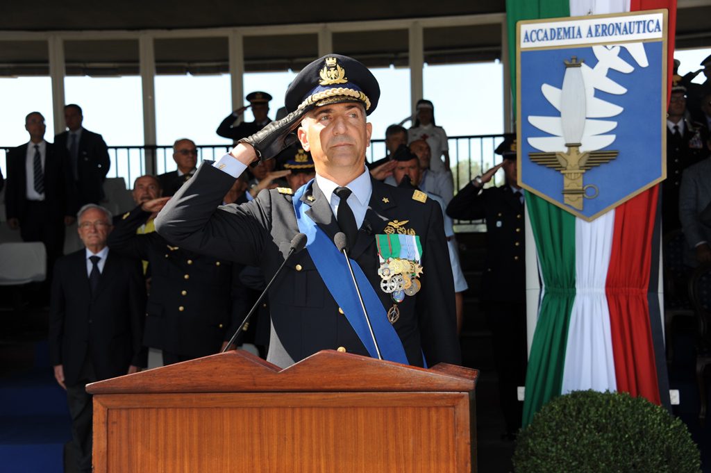 Pozzuoli il Generale Enrico Degni il nuovo Comandante dell