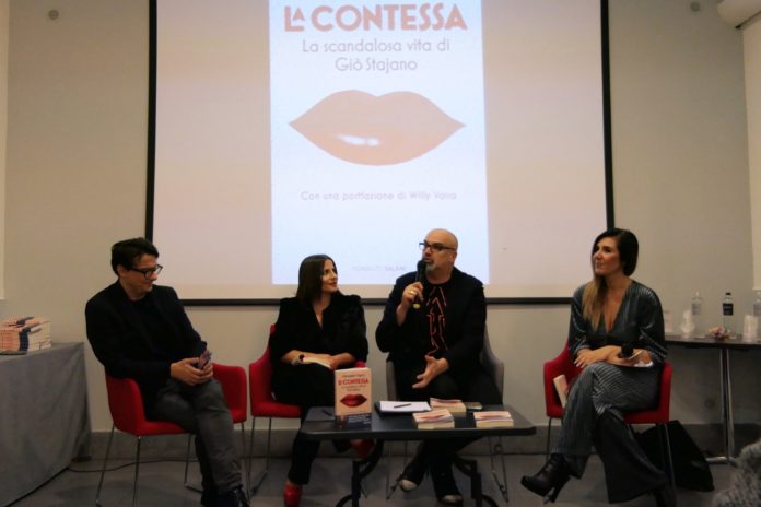 Presentazione La Contessa di Giovanni Ciacci. Foto di Francesco Russo.